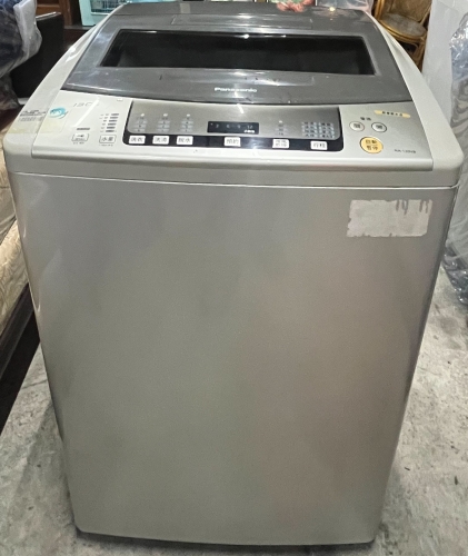Panasonic 國際牌。13KG。洗衣機