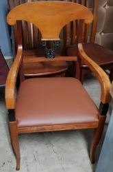 實木皮革餐椅-座高45公分