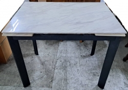 大理石面．3.2尺．餐桌 (可延伸)