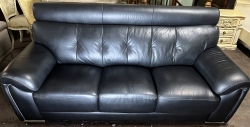 二手．半牛皮．黑色．三人座