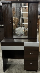 胡桃色．2.7尺．化妝桌